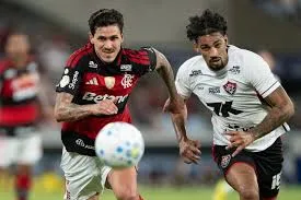 Vitória enfrenta o Flamengo nesta quinta em busca de classificação na Copa do Brasil